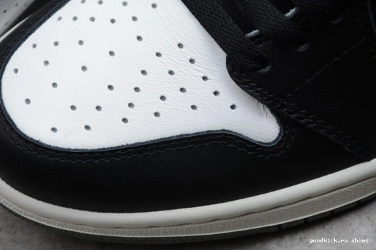 555088-135 GREEN” RETRO AIR OG 555088-135 1 HIGH “CLAY JORDAN 0224